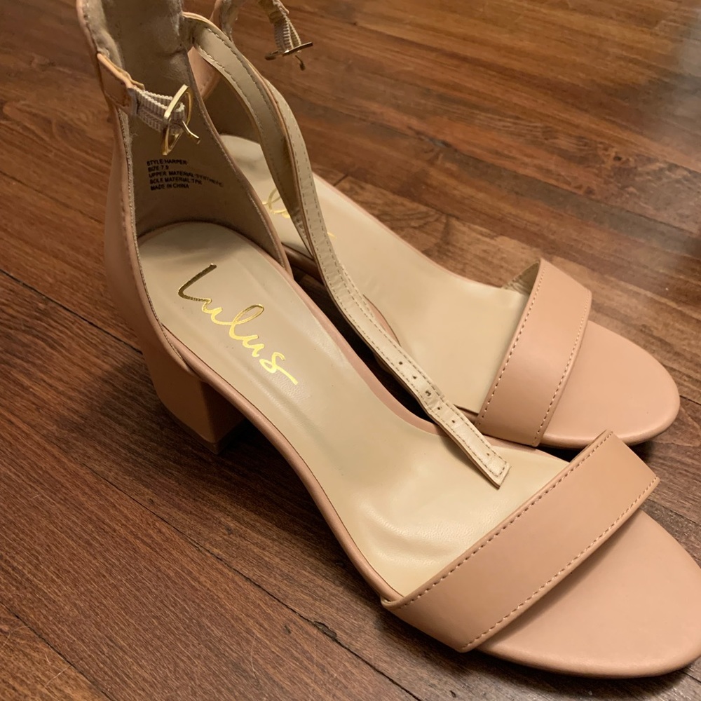 Beige heels